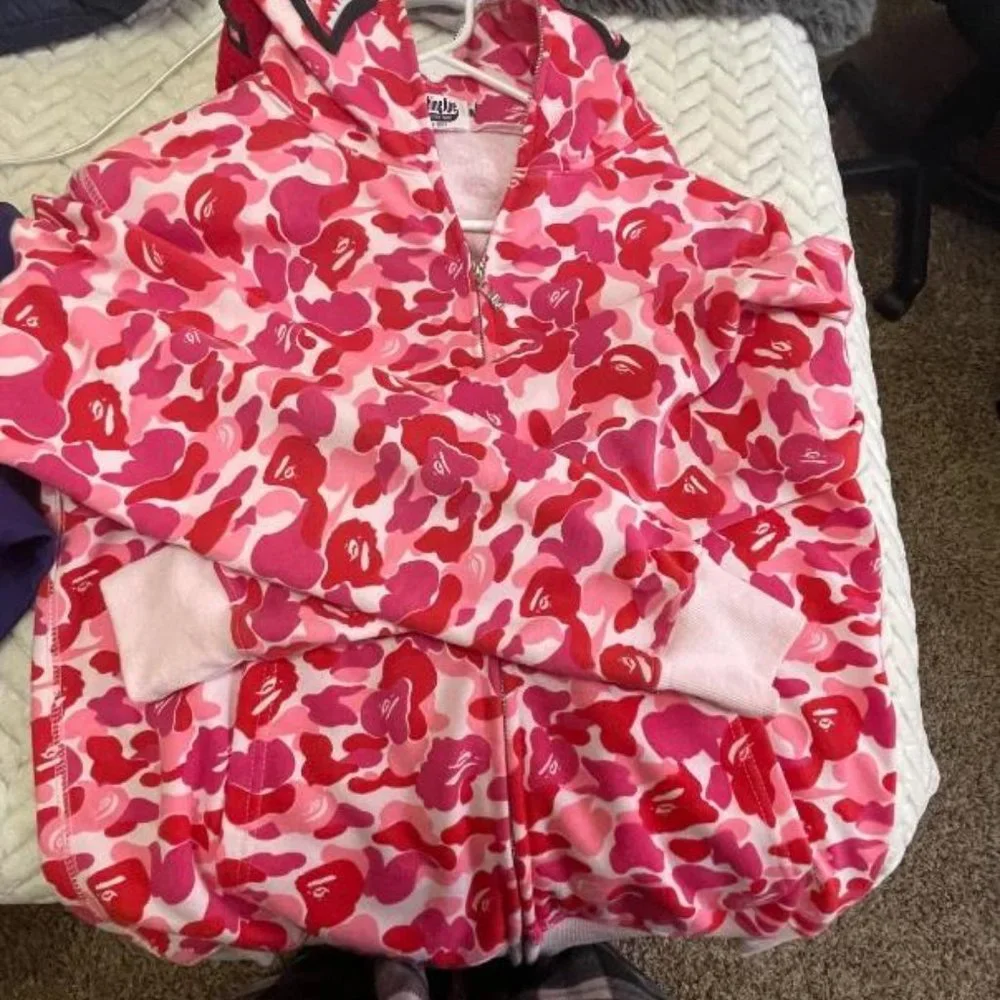 Bape hoodie - Picture 5 of 5